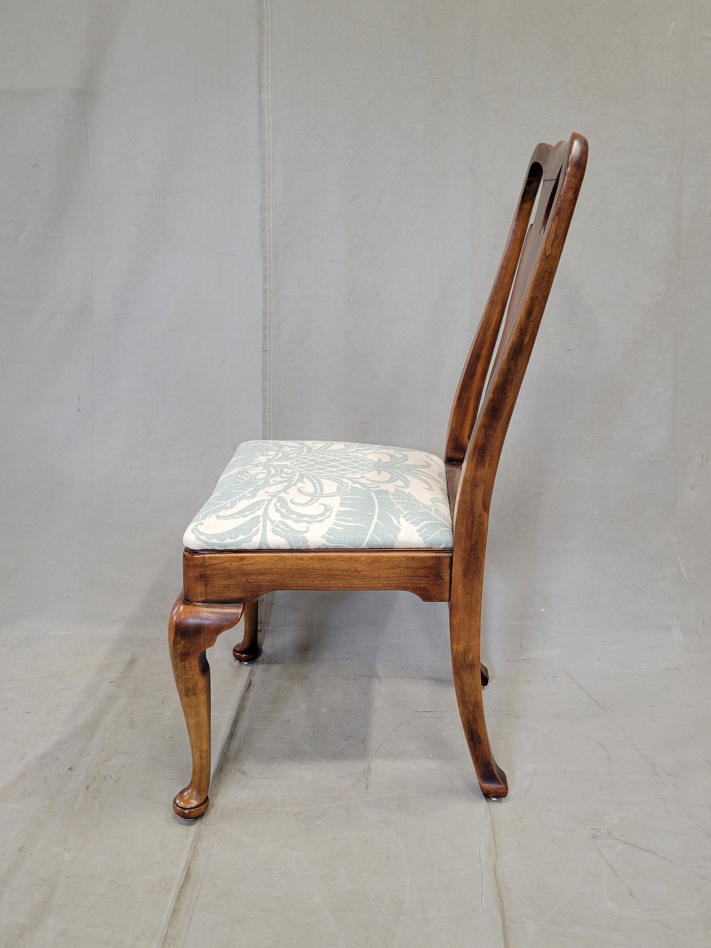 Set of 10 Vintage 1980s Statton Furniture Dining Room Chairs With Tommy Bahama Fabric Seats