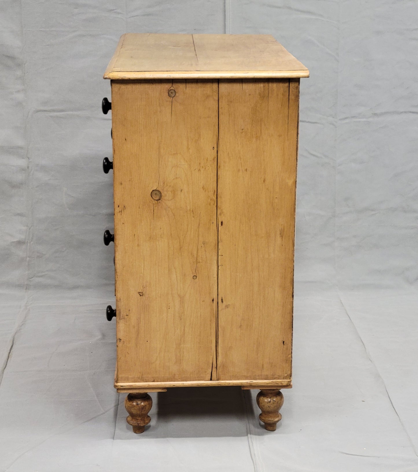 Antique English Edwardian Circa 1900 Scrubbed Pine Dresser Chest of Drawers With Turnip Feet