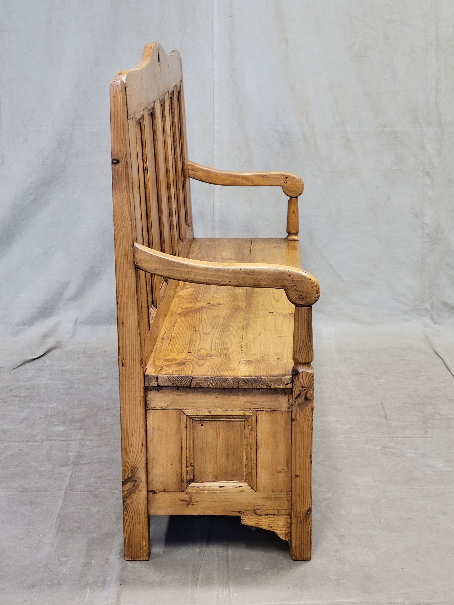 Eastern European Rustic Pine Settle Bench