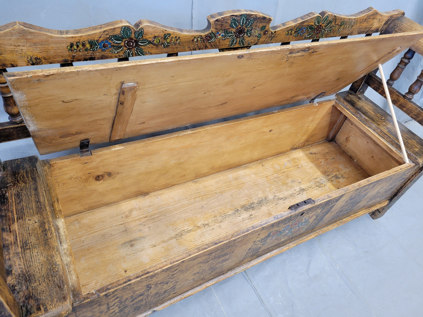 Antique 1926 Pine Eastern European Storage Bench with Original Paint