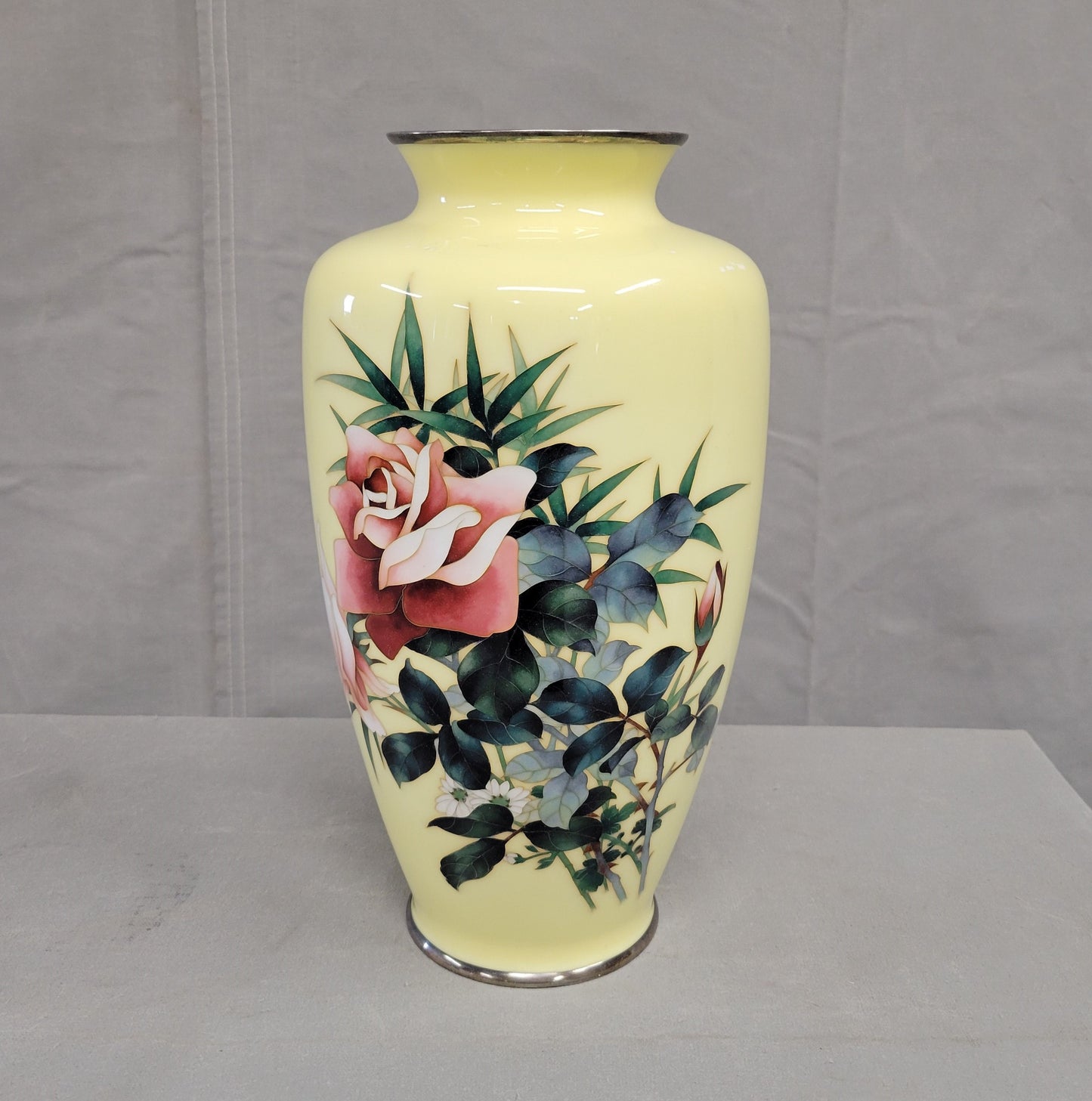 Vintage Japanese Ando Jubei (1876-1956) Signed Cloisonné Vase With Roses