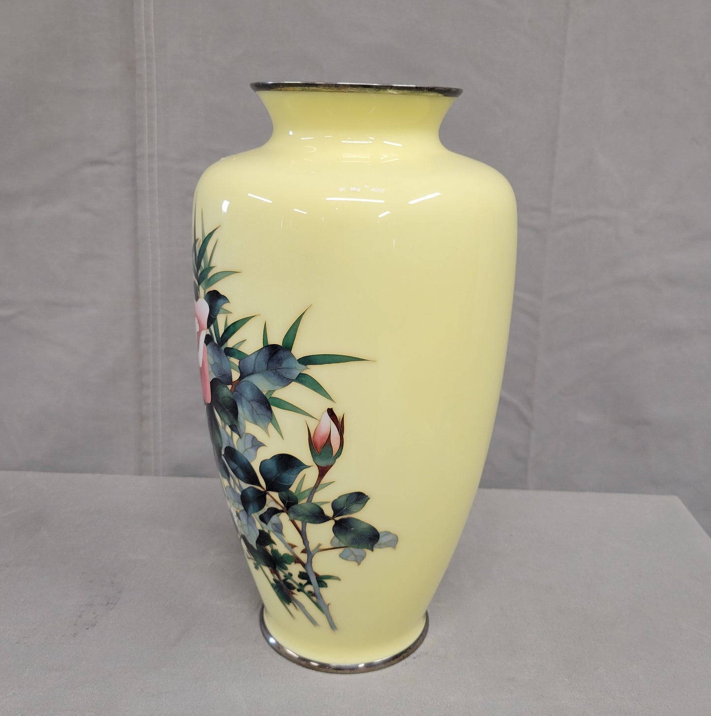 Vintage Japanese Ando Jubei (1876-1956) Signed Cloisonné Vase With Roses