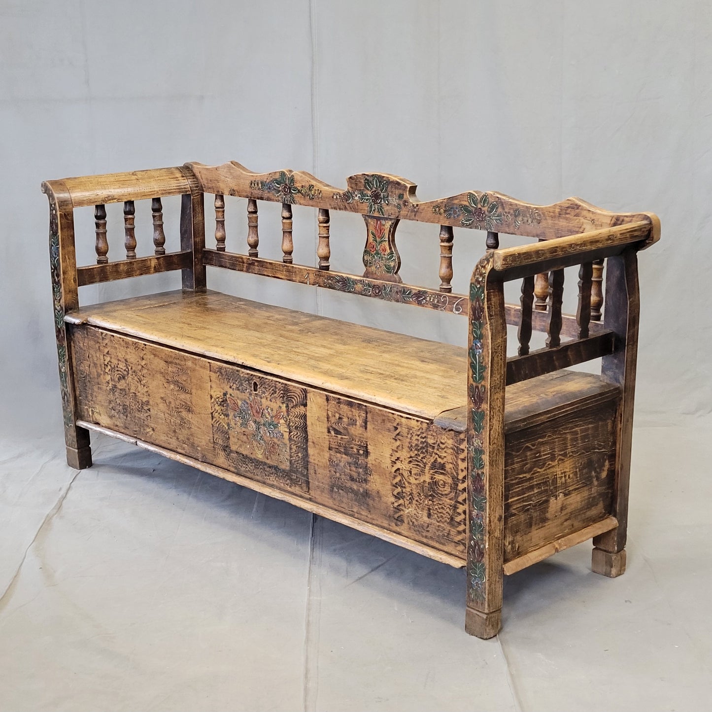 Antique 1926 Pine Eastern European Storage Bench with Original Paint