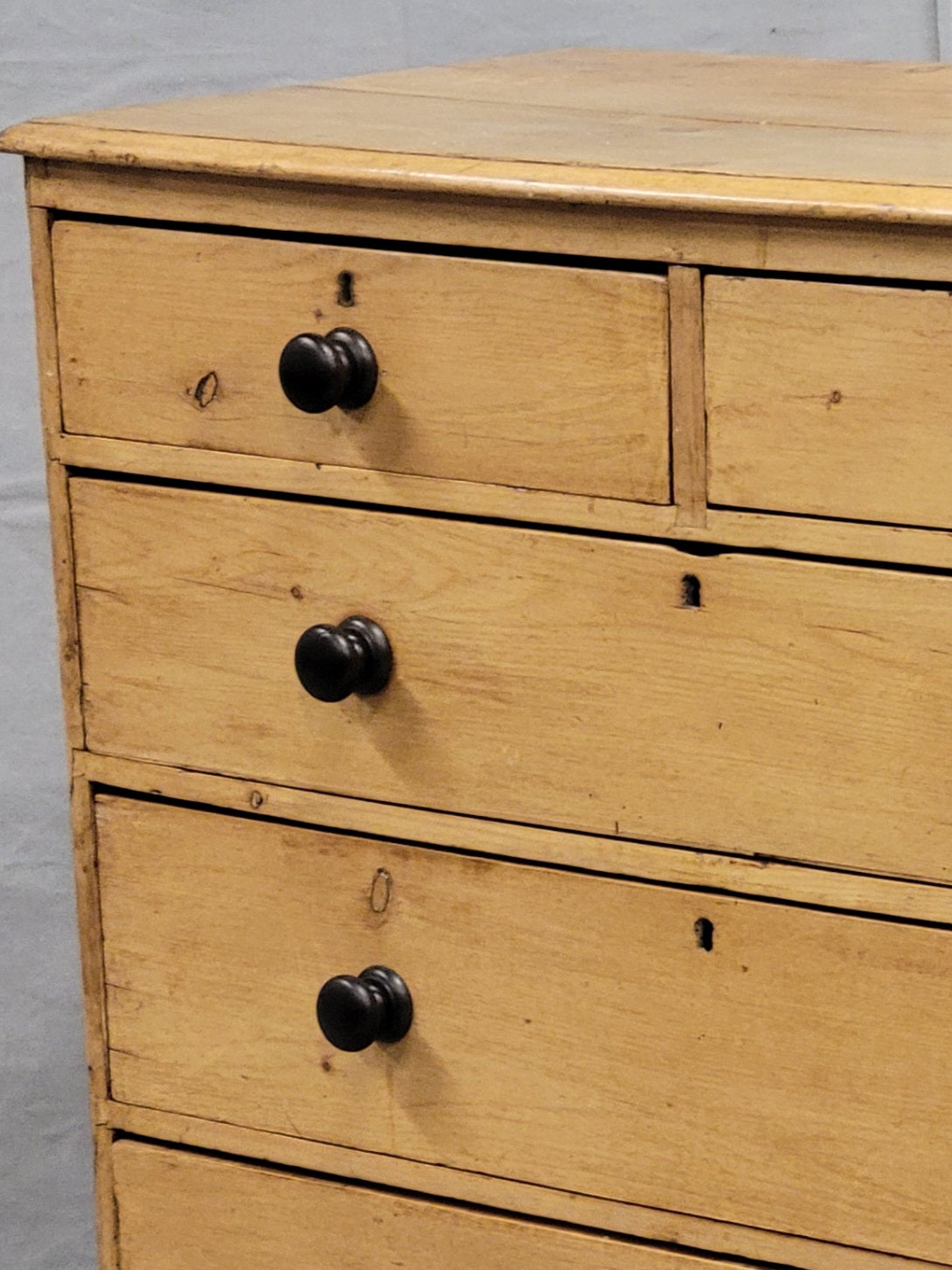 Antique English Edwardian Circa 1900 Scrubbed Pine Dresser Chest of Drawers With Turnip Feet