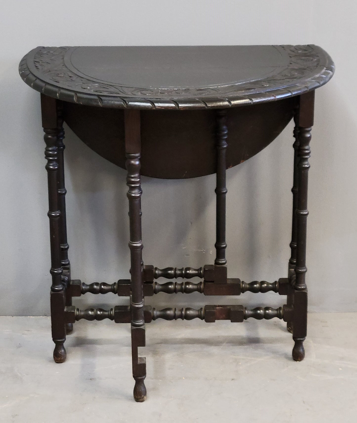 Antique Early 1900s English Ebonized Oak Handcarved Gate Leg Side Table