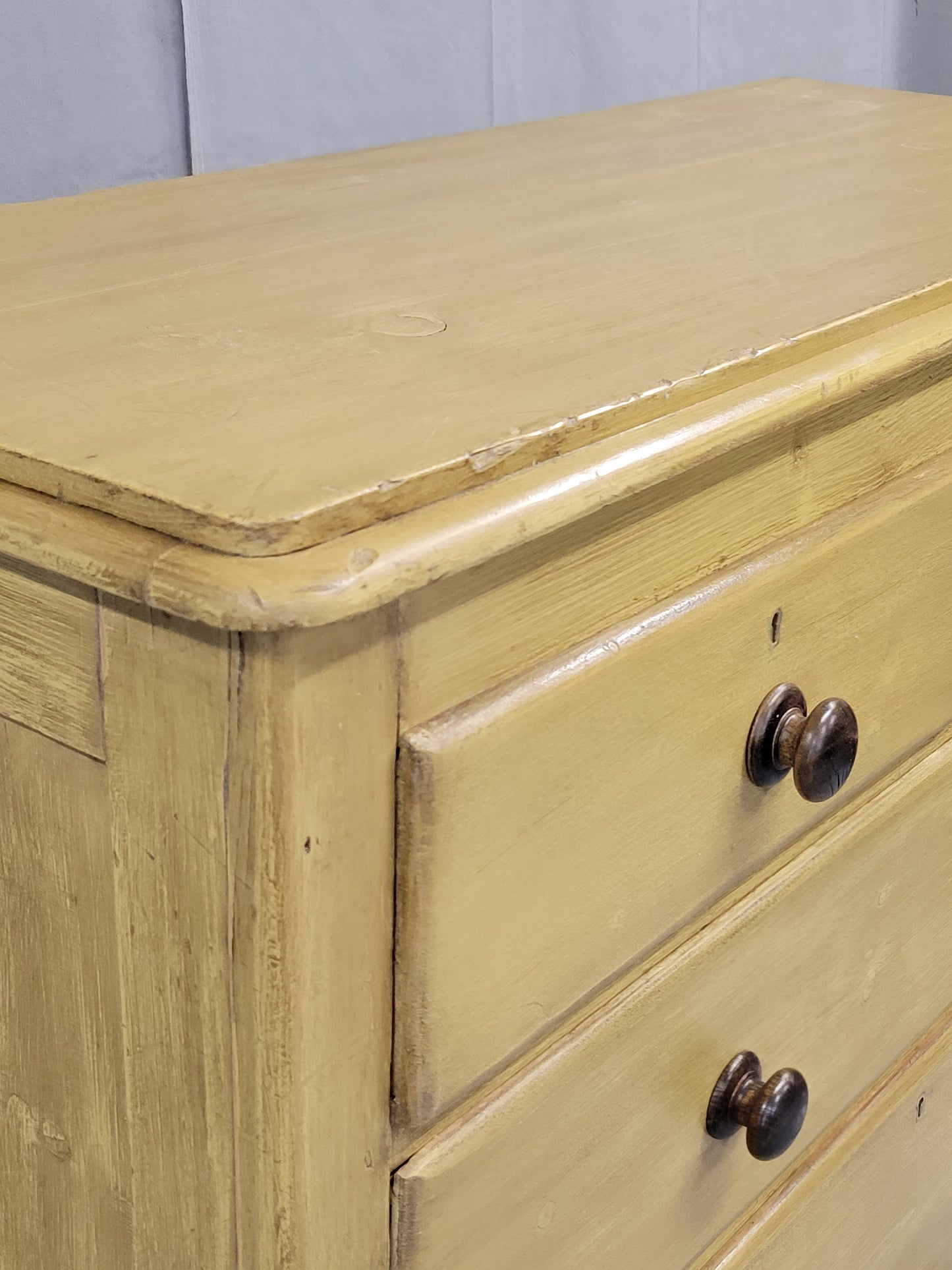 Antique English Edwardian Circa 1900 Painted Pine Dresser Chest of Drawers With Turned Feet