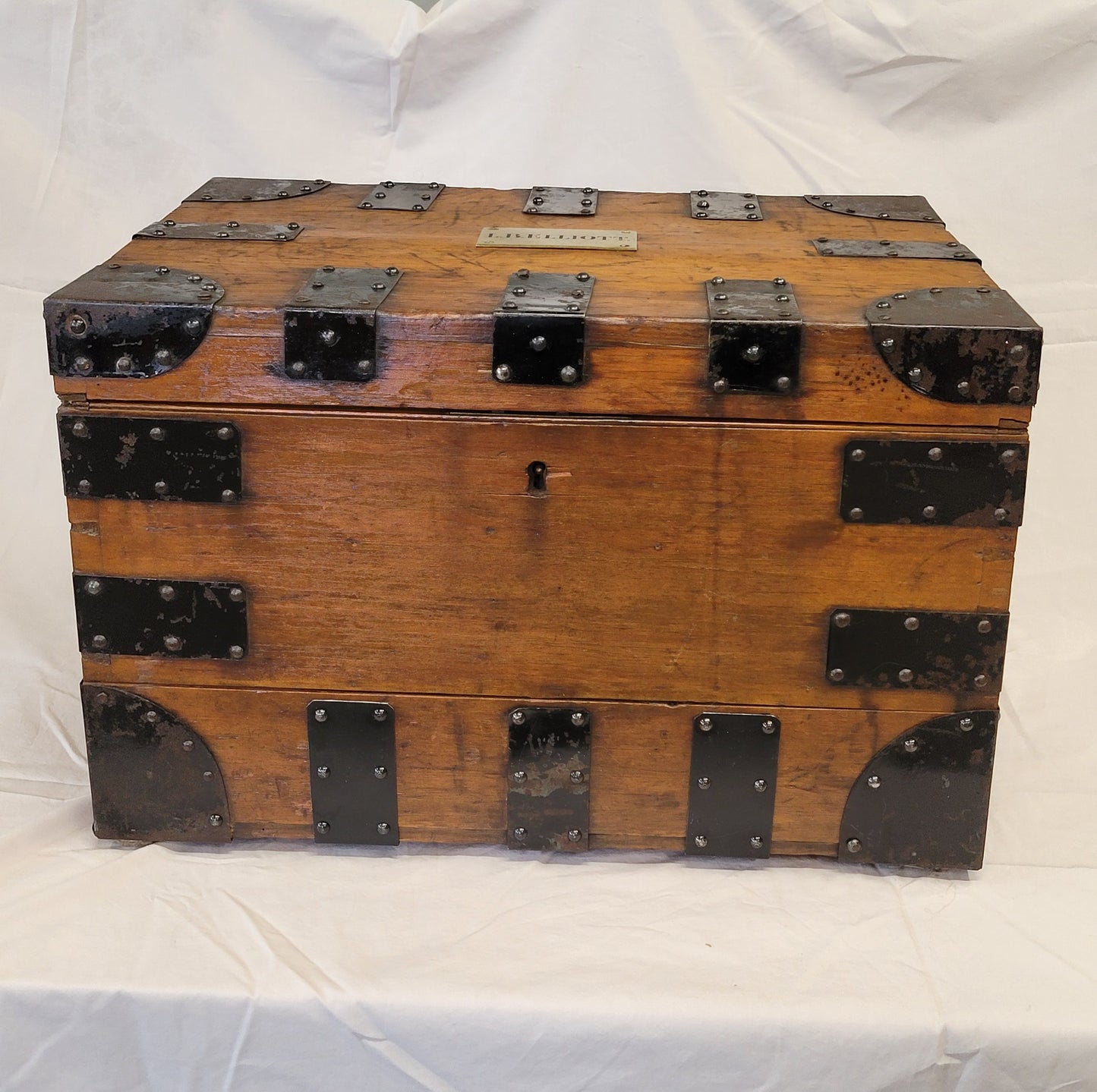 Antique 19th century English Document Storage Box, Monogrammed L.B. Elliott