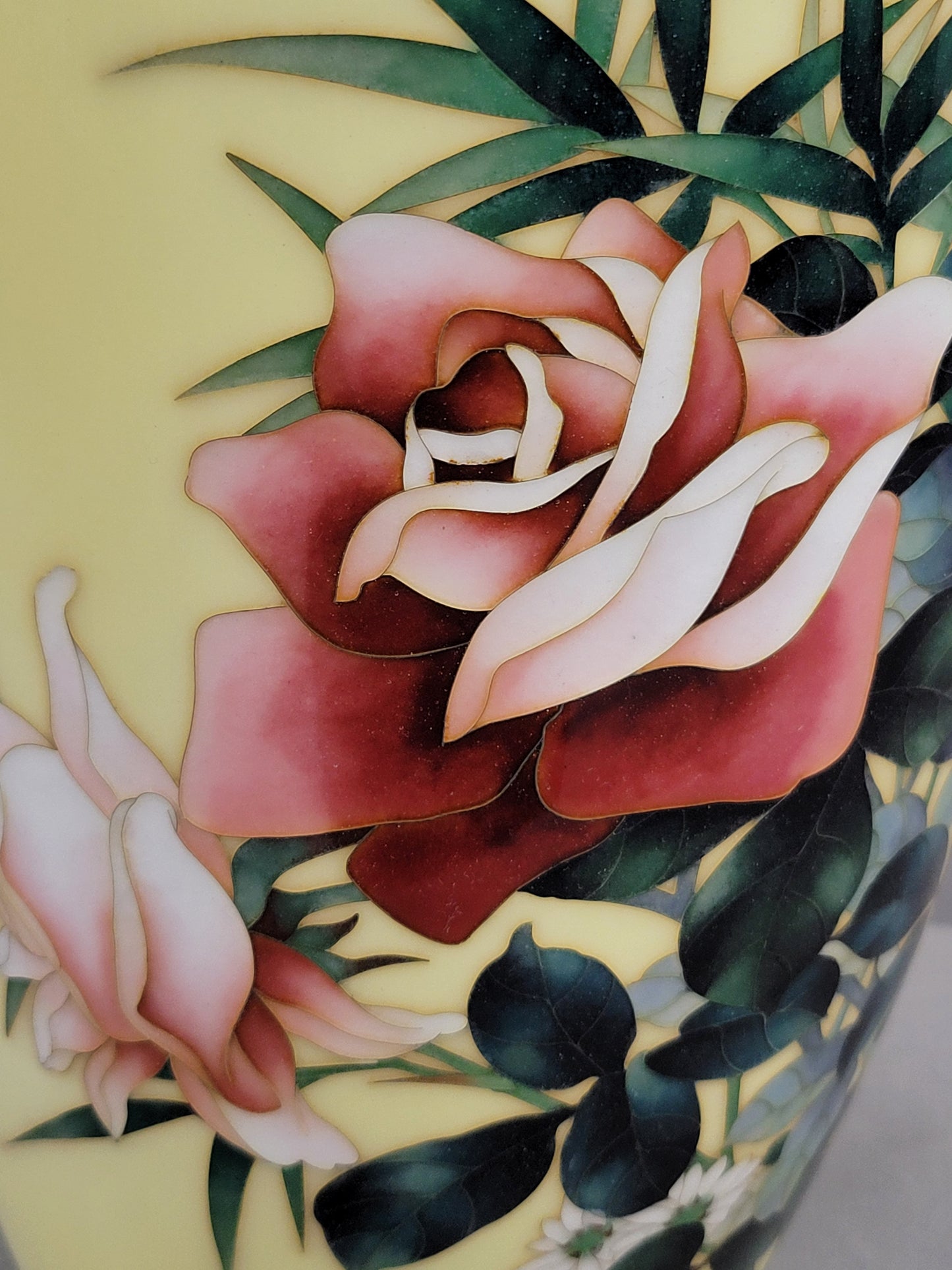 Vintage Japanese Ando Jubei (1876-1956) Signed Cloisonné Vase With Roses