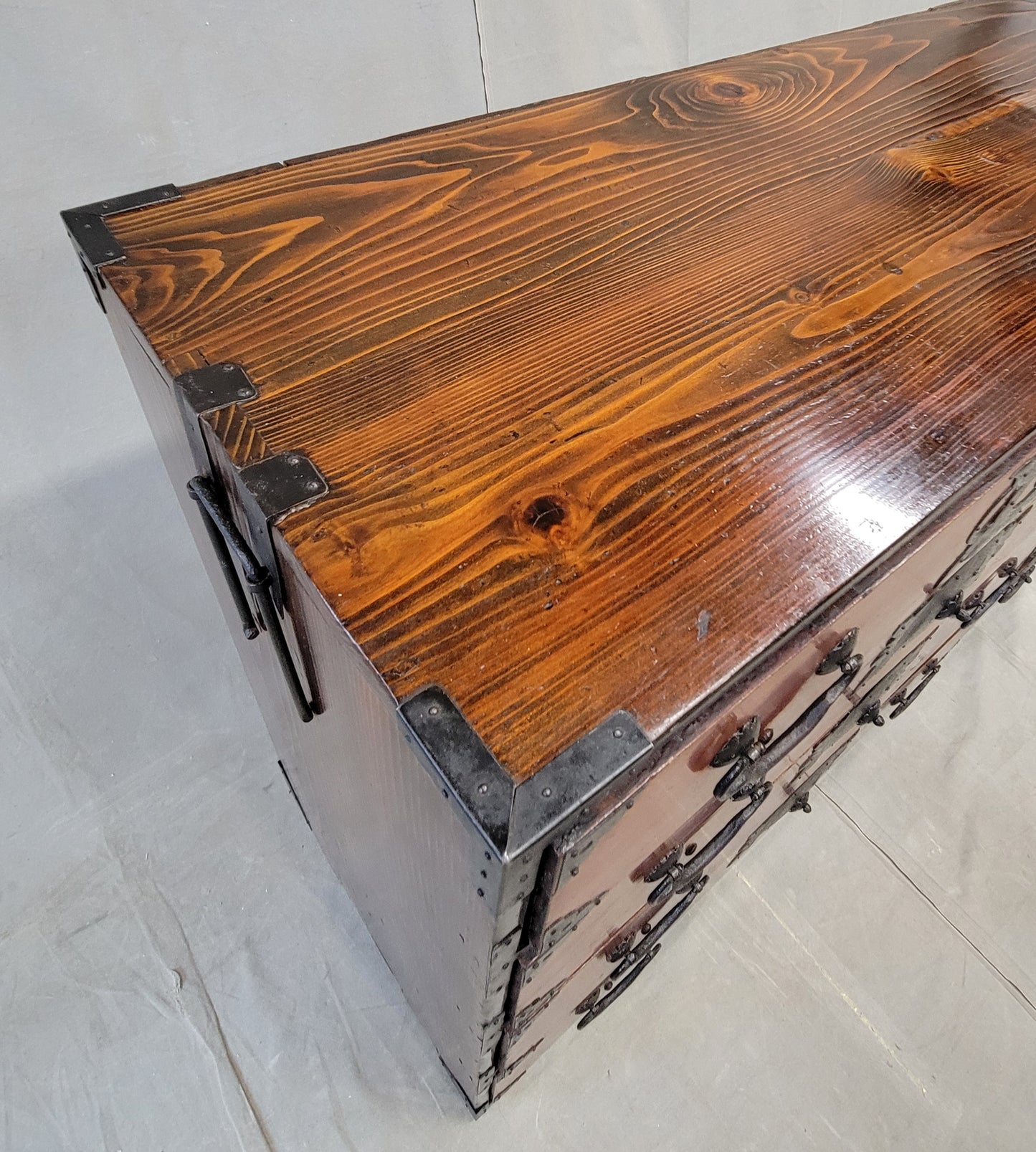 Antique Early 1900s Meiji Period Japanese Tansu Chest