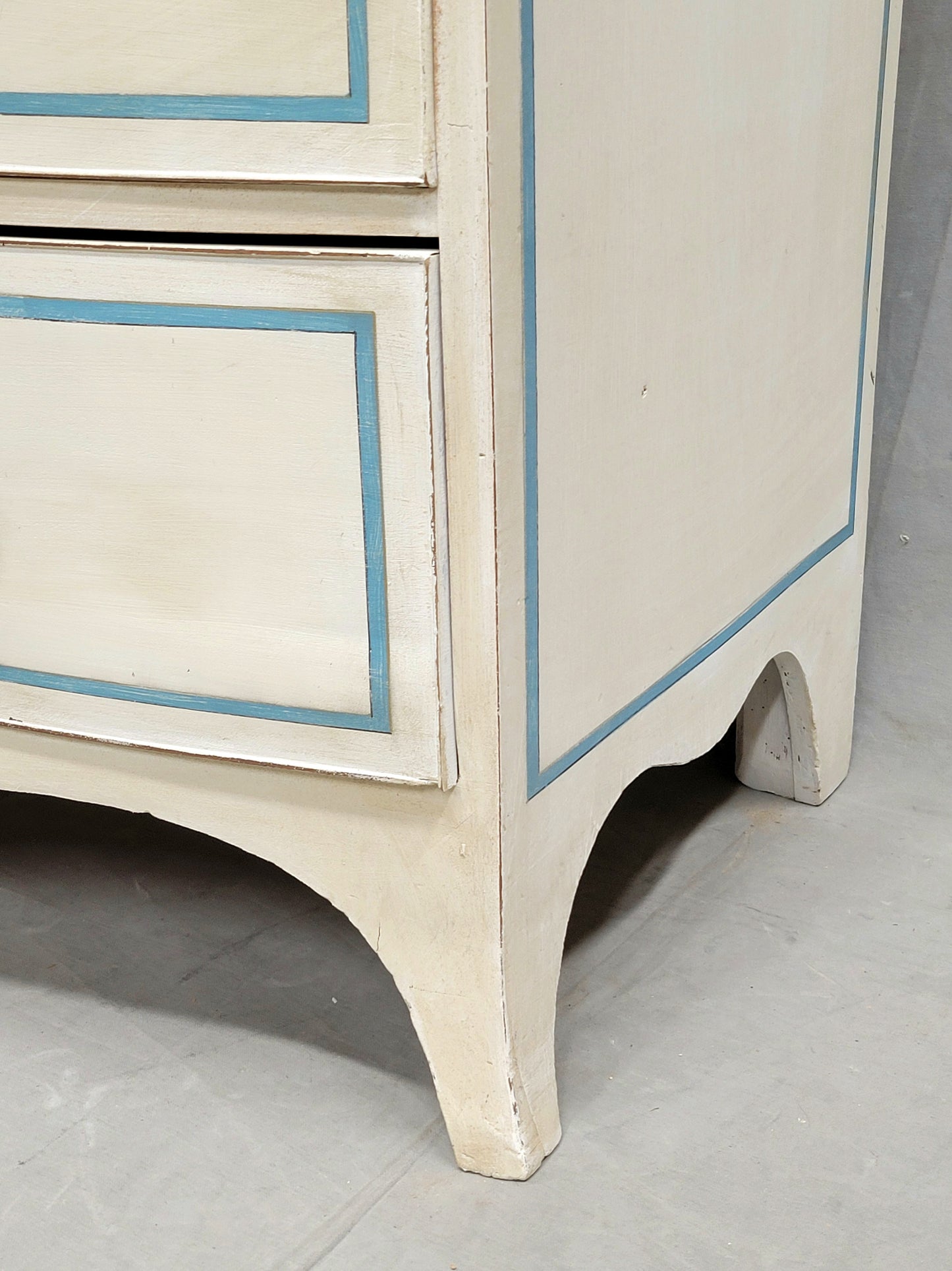 Antique English Painted Mahogany Dresser With Blue French Line Motif