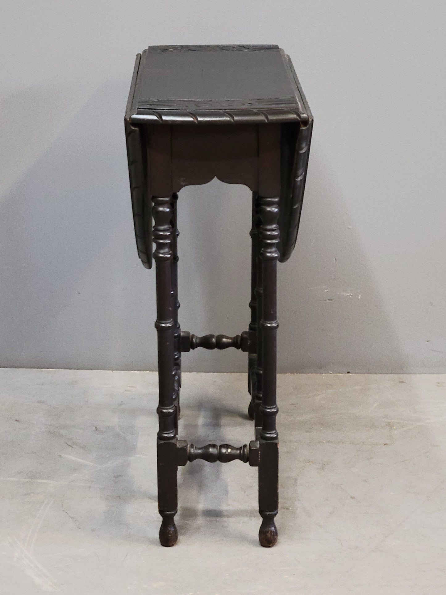 Antique Early 1900s English Ebonized Oak Handcarved Gate Leg Side Table