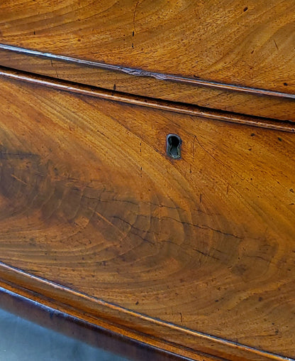 Antique English Edwardian Figured Mahogany Dresser With Original Knobs