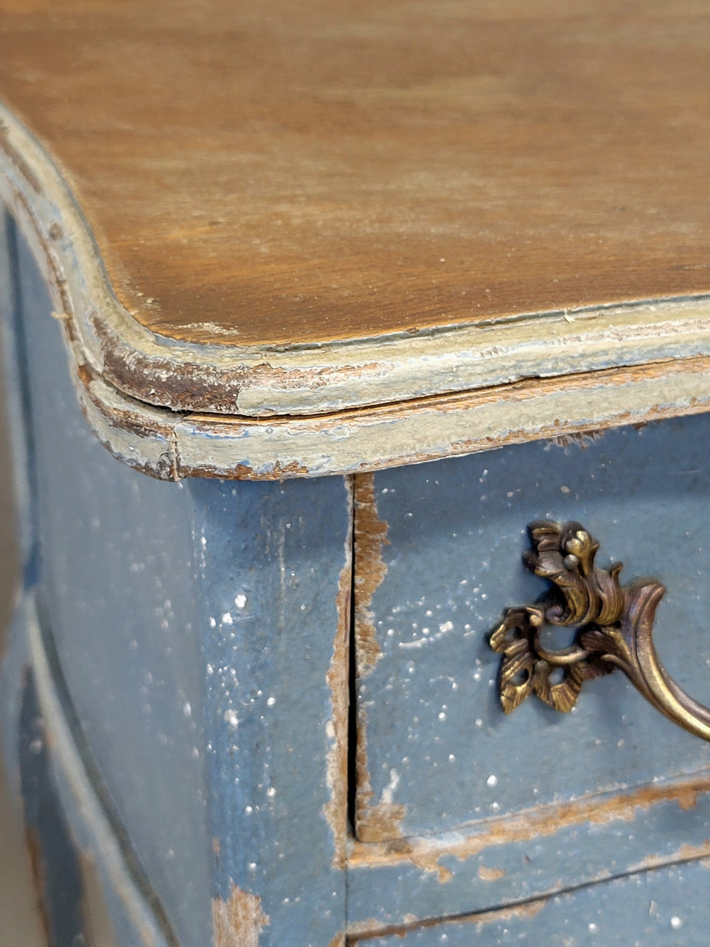 Antique 1920s French Provincial Louis XV Style Painted Commode
