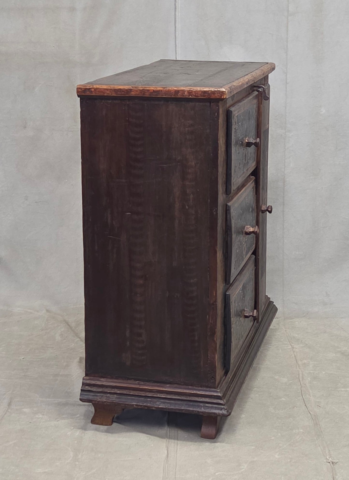 Antique Romanian Folk Painted Pine Cupboard with Drawers and a Door