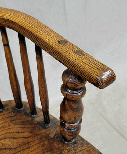 Vintage English Oak and Elm Windsor Chairs - A Pair