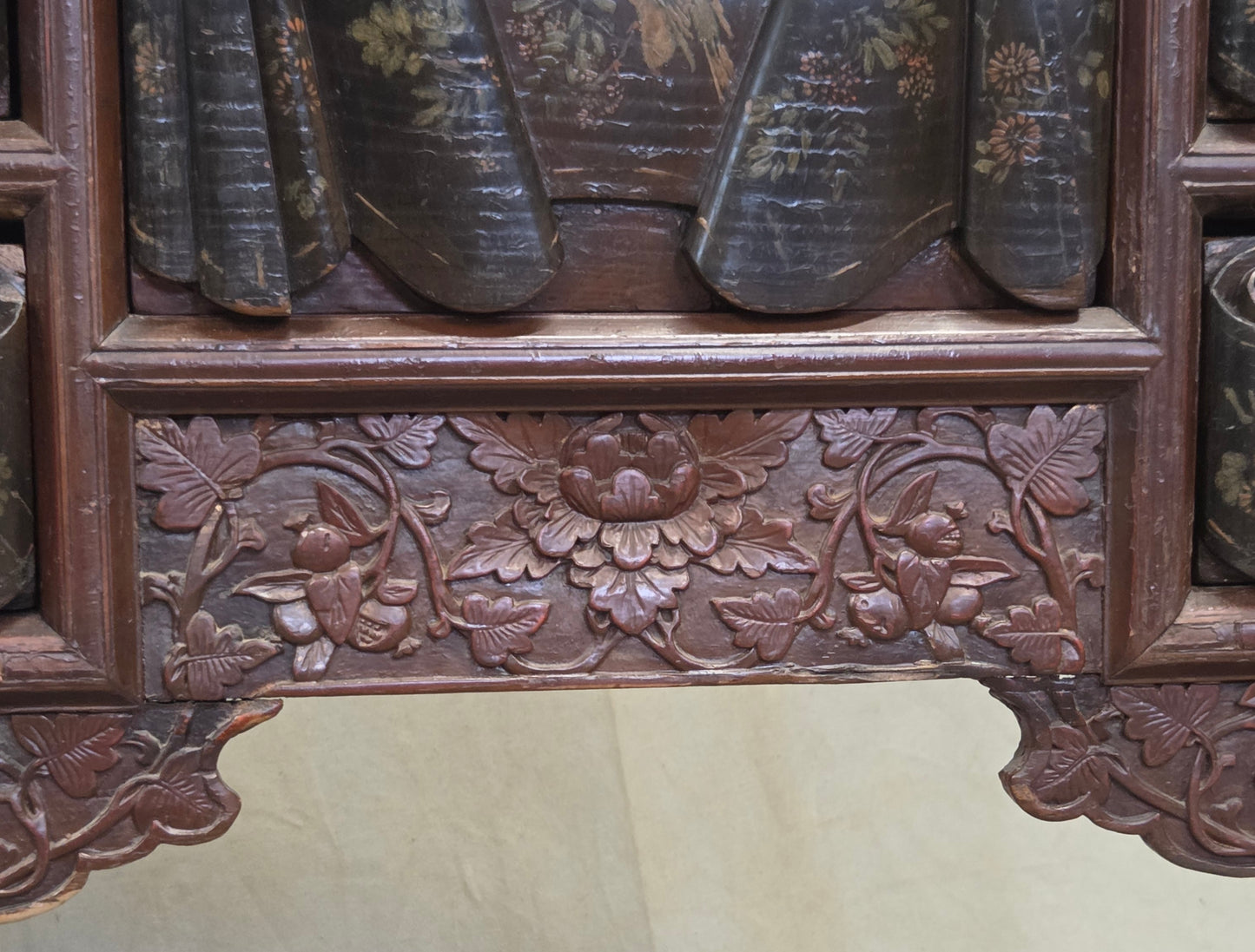 Antique Chinese Qing Dynasty Lacquer Side Table with Birds and Flowers