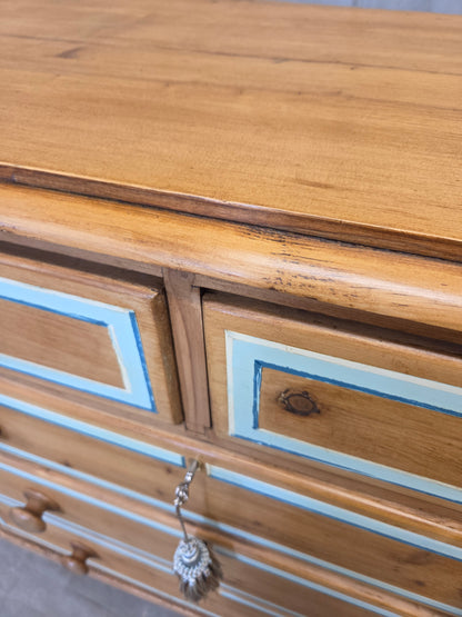 Antique English Edwardian Natural Pine Chest of Drawers with Blue French Line