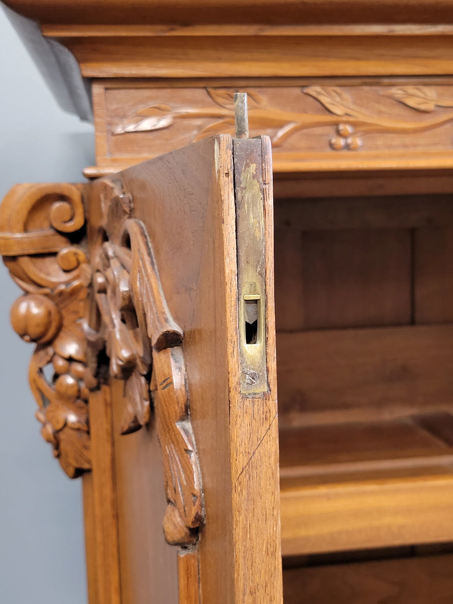 Antique Circa 1900 British Colonial Anglo Indian Teak Linen Press