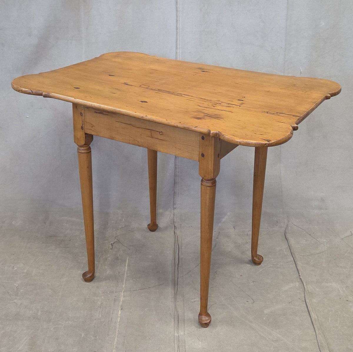 Antique 18th Century Queen Anne Porringer-Top Maple Tea Table