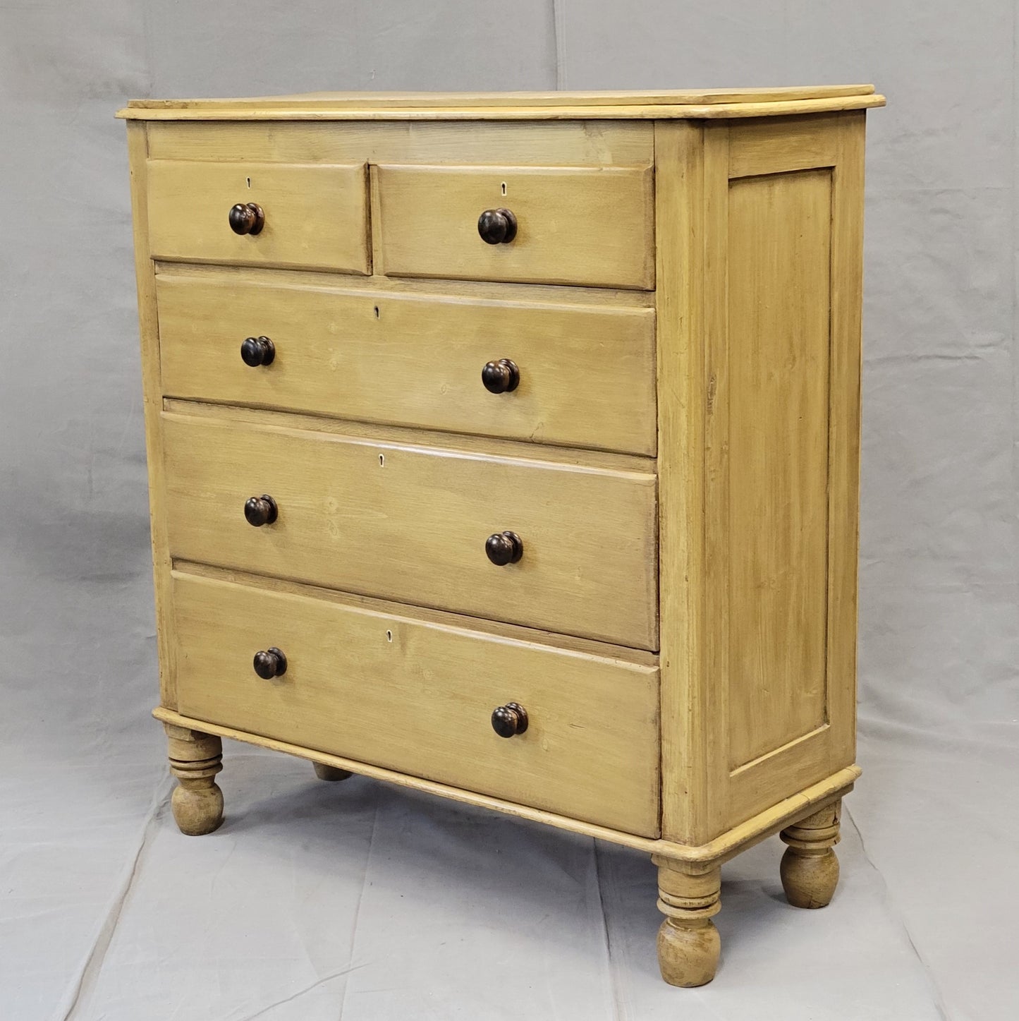 Antique English Edwardian Circa 1900 Painted Pine Dresser Chest of Drawers With Turned Feet