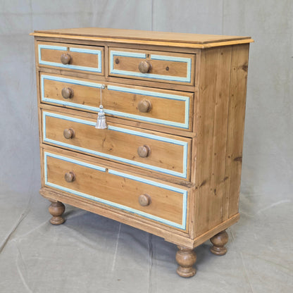 Antique English Edwardian Natural Pine Chest of Drawers with Blue French Line