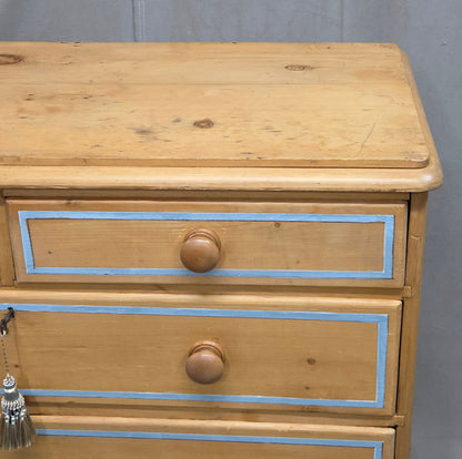 Antique English Edwardian Natural Pine Chest of Drawers with Blue French Line