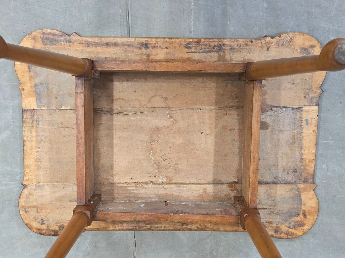 Antique 18th Century Queen Anne Porringer-Top Maple Tea Table