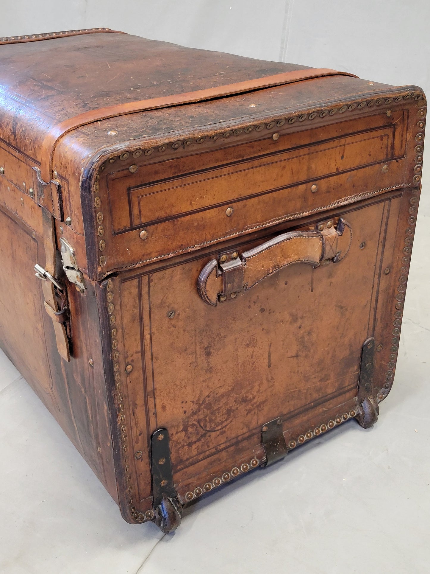 Antique Circa 1875 Sole Leather Clad Western Trunk