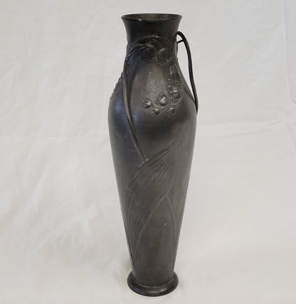 Antique Circa 1900 Art Nouveau Kayserzinn "4312" Pewter Vase With Lilies