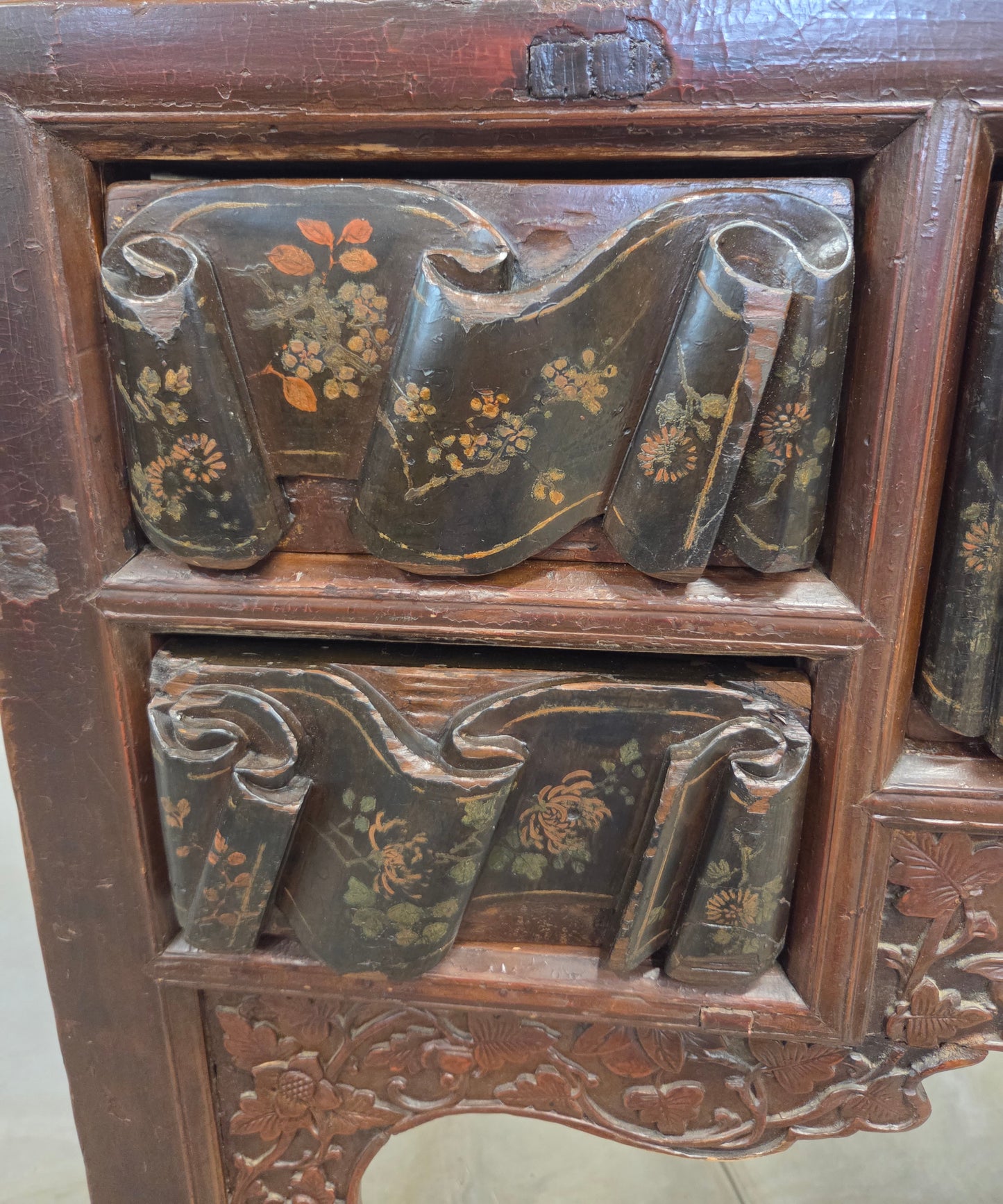 Antique Chinese Qing Dynasty Lacquer Side Table with Birds and Flowers