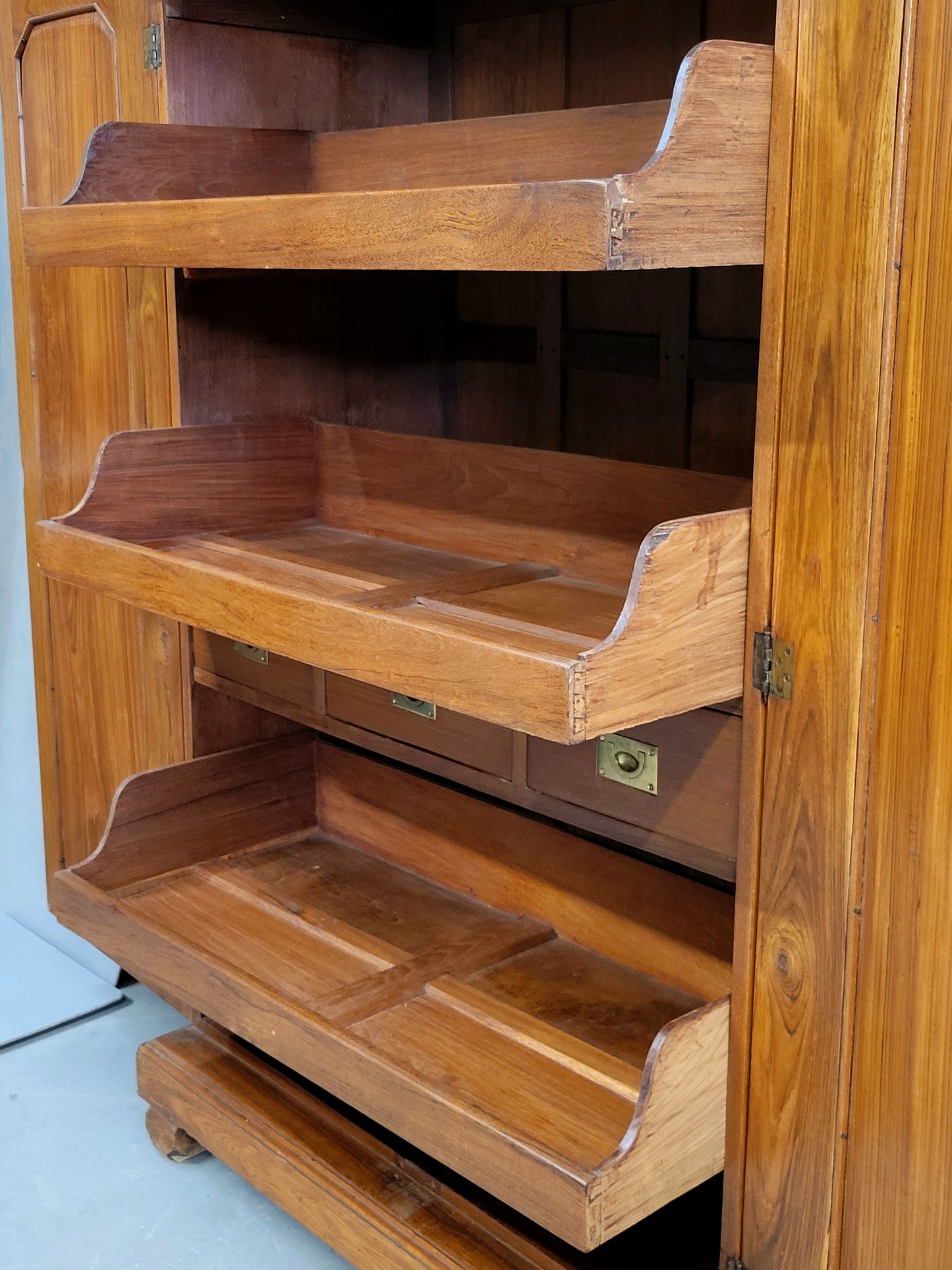 Antique Circa 1900 British Colonial Anglo Indian Teak Linen Press