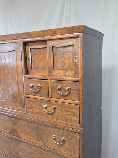 Antique 1920s Japanese Three Piece Elm and Kiri Wood Isho Tansu Chest