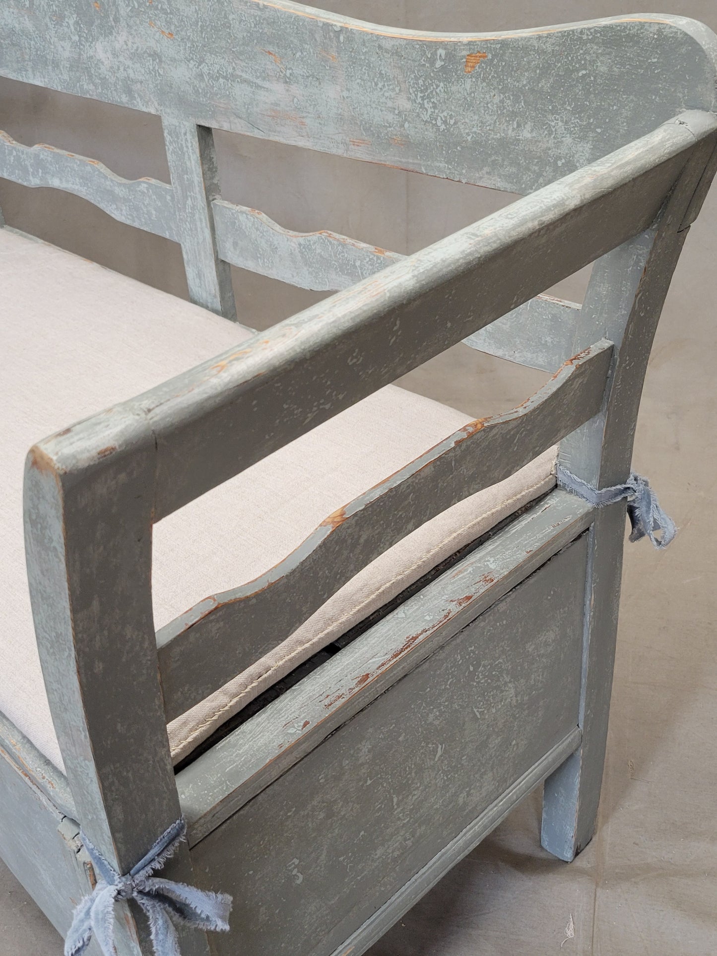 Antique 19th Century Swedish Storage Bench with Blue/Gray Paint and Linen Cushion
