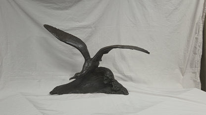 Albatross bronze sculpture, by French artist Maximilien Fiot (1886-1953)