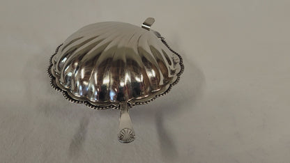 Vintage English Silver Plate Scallop Shell Butter Disk With Glass Liner and Knife